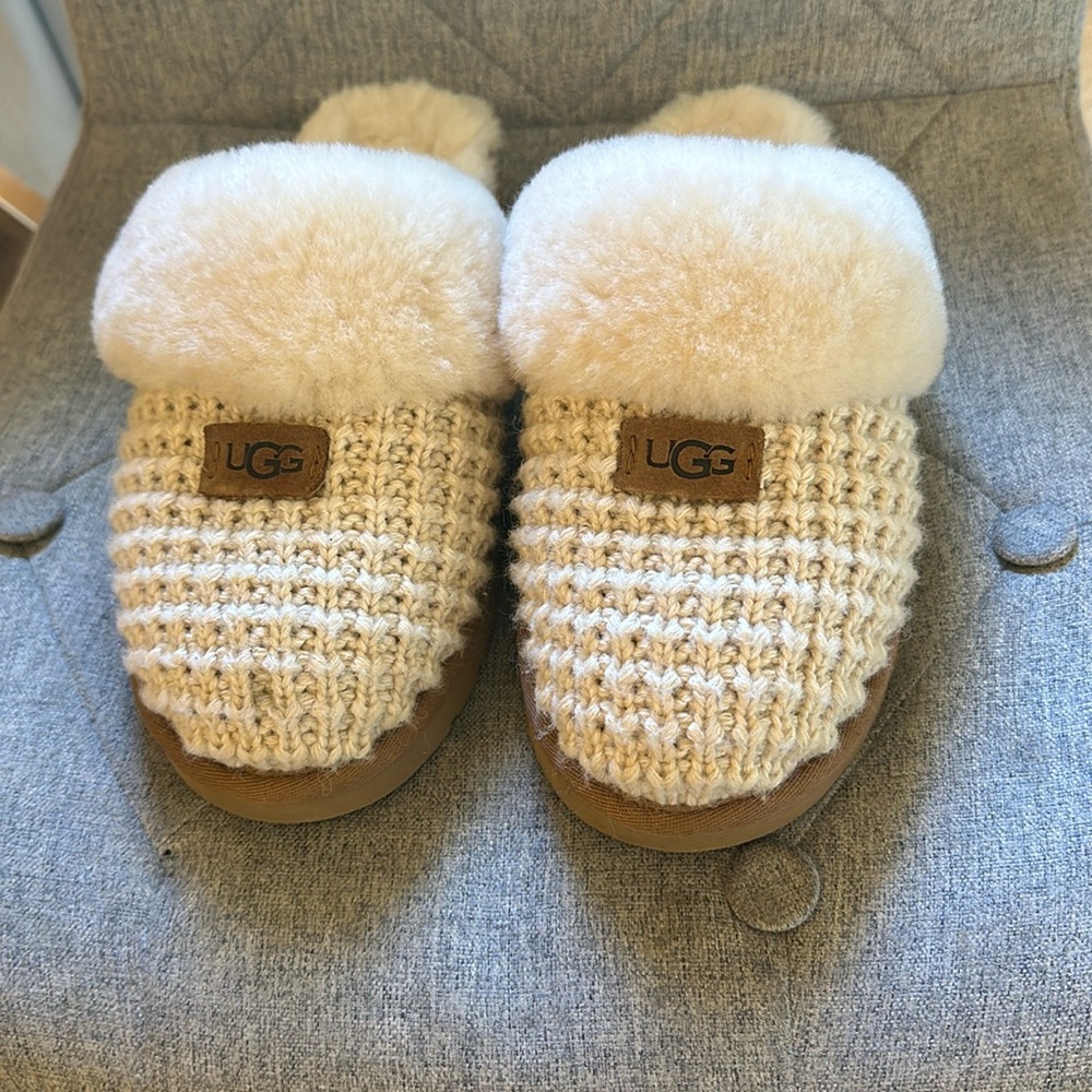 Ugg cozy’s